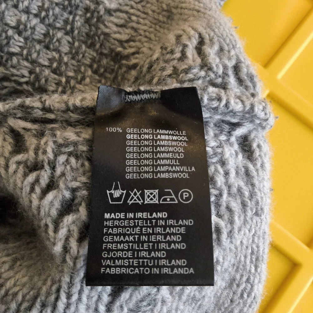 Fisherman Out of Ireland Geelong Lambswool Knit Sweater S Made Ireland - Picture 7 of 9